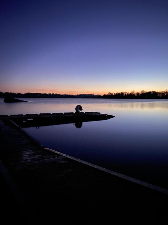 Gites De L'Etang Des Noues Cholet Exteriör bild